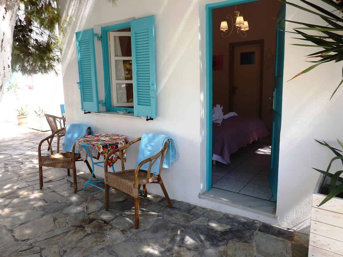 Evizorzia Villas Perissa  Exterior photo