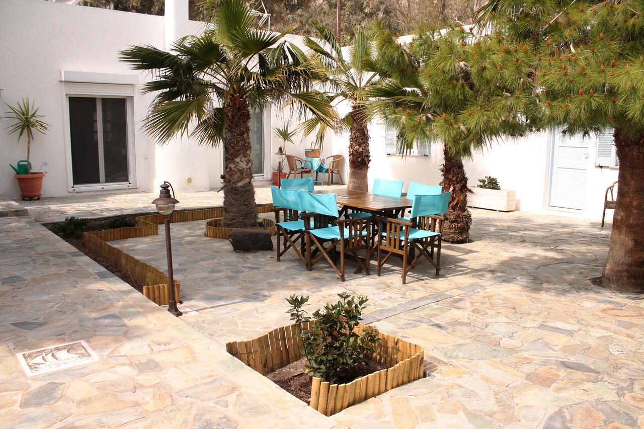 Evizorzia Villas Perissa  Exterior photo