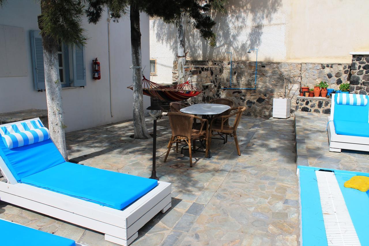 Evizorzia Villas Perissa  Exterior photo