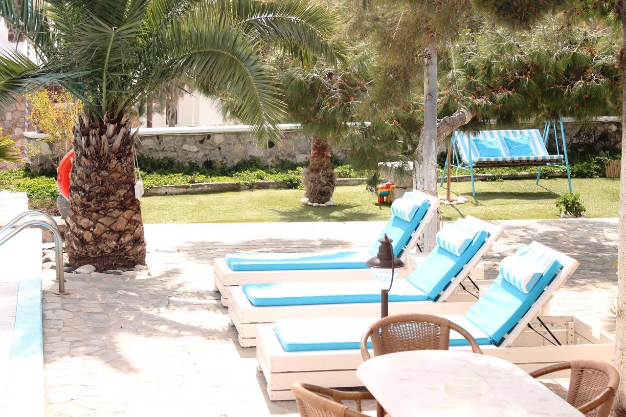 Evizorzia Villas Perissa  Exterior photo